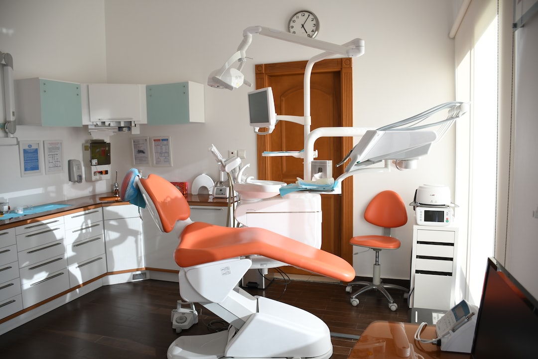 Jakie usługi oferuje stomatolog?